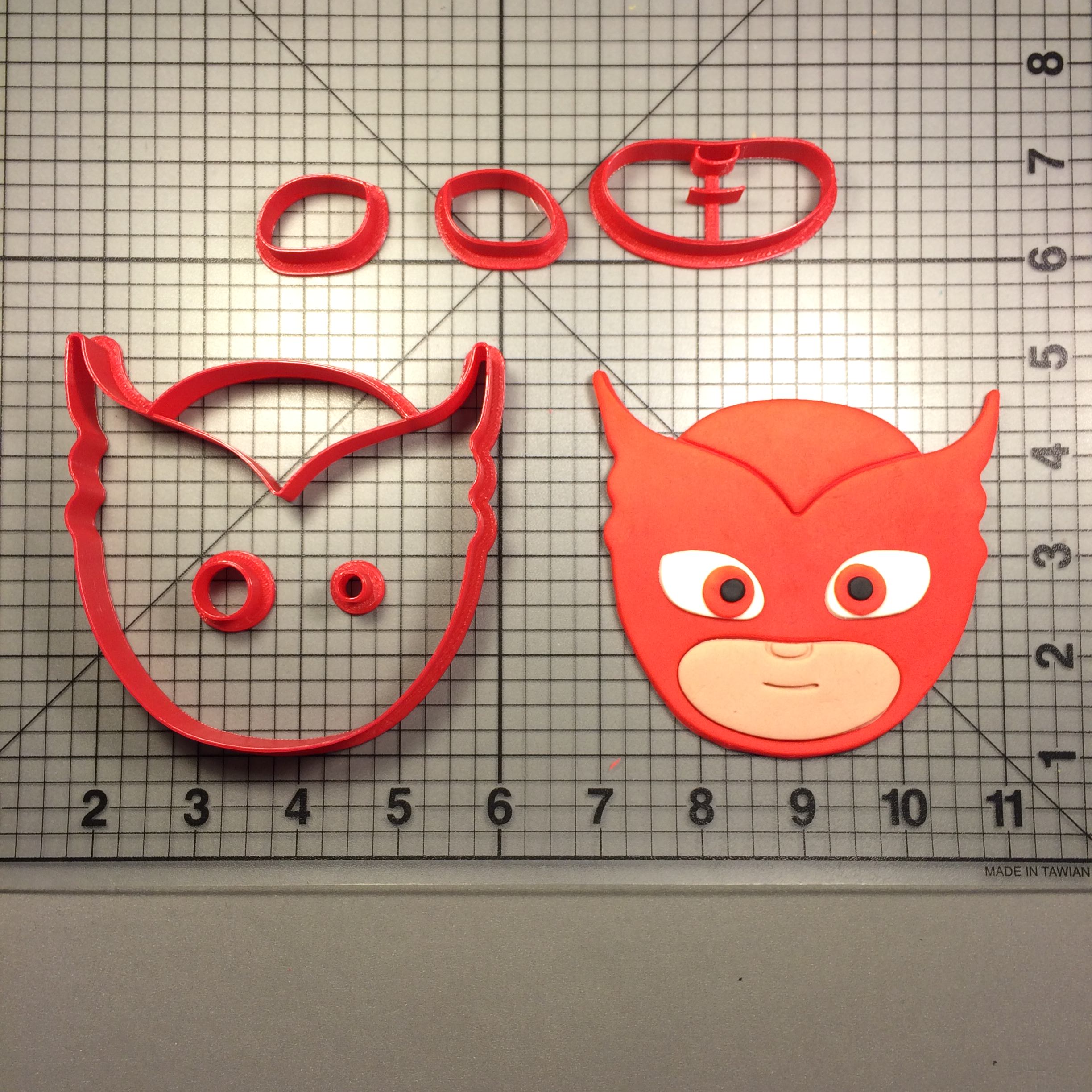 PJ-Masks-Owlette-Cookie-Cutter-Set